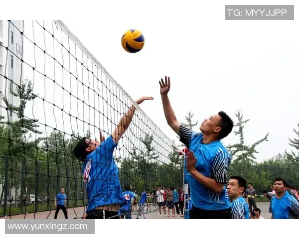 重庆排球队的节奏揭秘:排球巨献背后的故事与热情 重庆排球队的节奏揭秘:排球巨献背后的故事与热情