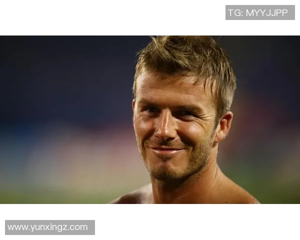 高清足球明星摆件图片欣赏展现运动魅力与艺术之美