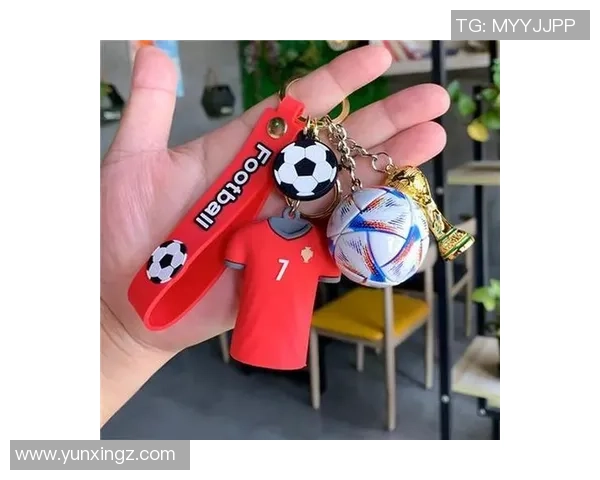 足球明星C罗挂件热销让你的生活充满运动激情与时尚风采 足球明星C罗挂件热销让你的生活充满运动激情与时尚风采